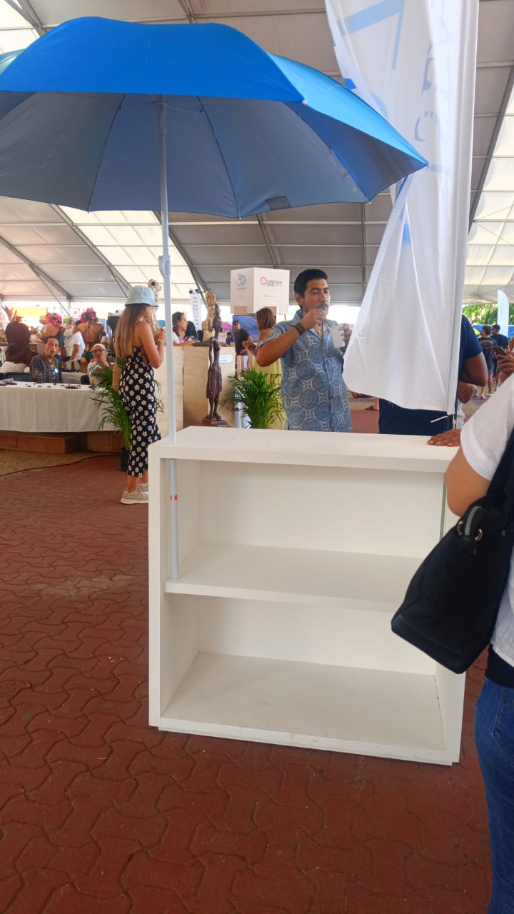 #QuintanaRoo Dejan abandonados stands de Cozumel y Mahahual en el Festival Gastronómico del Caribe&nbsp;Mexicano