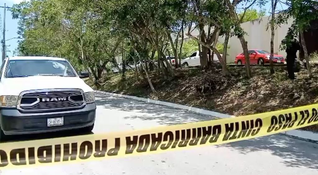 #Campeche Ministeriales encabezados por Renato Sales catean casa de José Salazar&nbsp;Ferrer