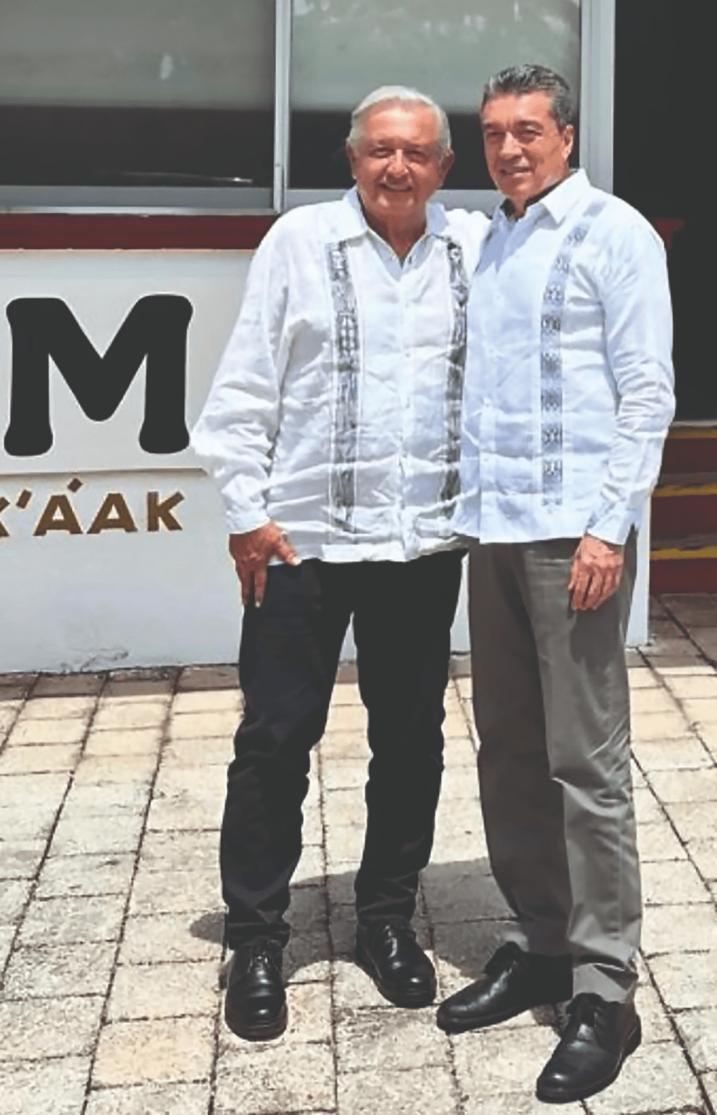 #Chiapas #RutilioEscandón acompaña a #AMLO en supervisión de los trabajos del #Tramo1delTrenMaya