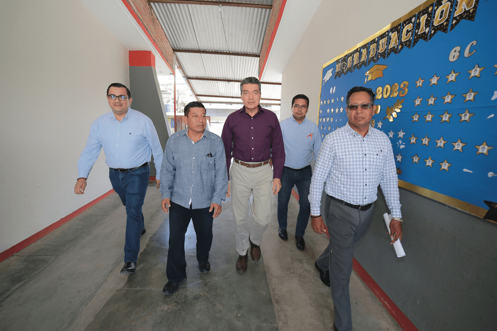 #Chiapas En #Ocozocoautla, #RutilioEscandón entregó medios de pago del programa La Escuela es&nbsp;Nuestra