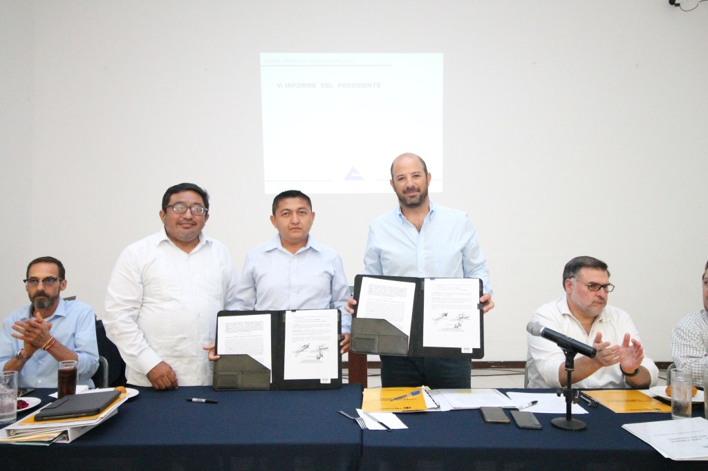 #Yucatán #CANACO #Mérida Firma convenio en favor de los afiliados de la delegación&nbsp;#Tizimín