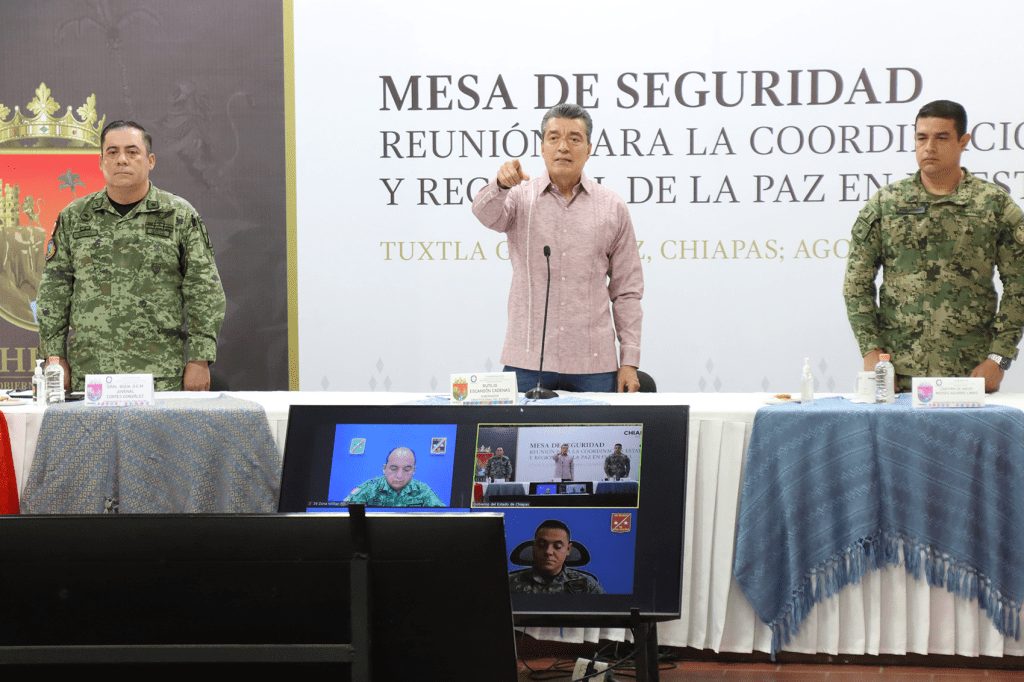 #Chiapas Onda tropical 18 provocará continuidad de lluvias; pide #RutilioEscandón extremar&nbsp;precauciones