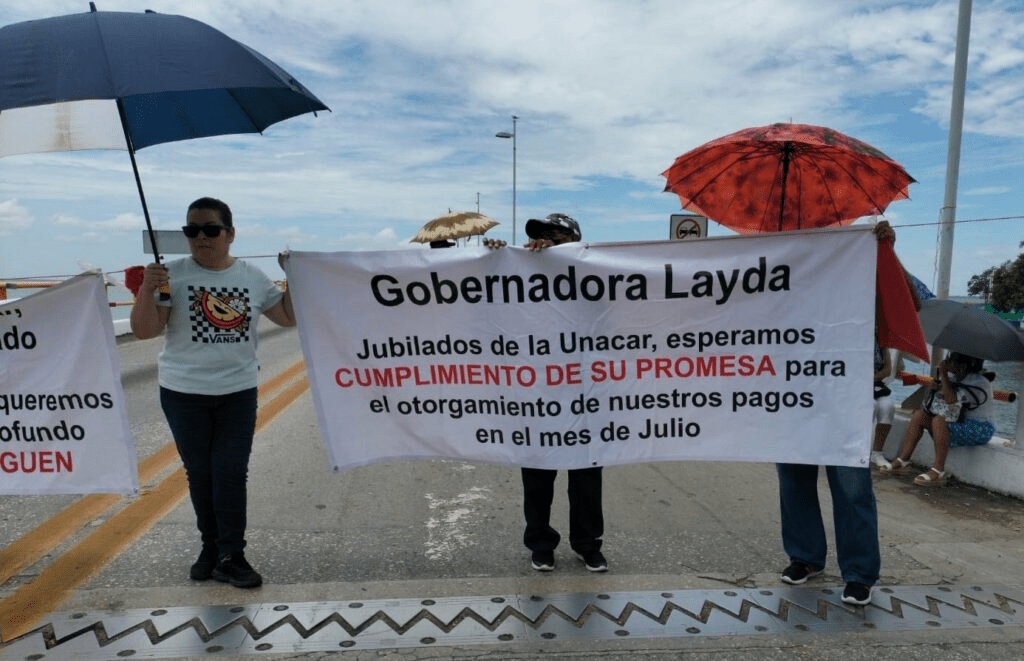 #Carmen Darán “aspirina” a jubilados de #Unacar 