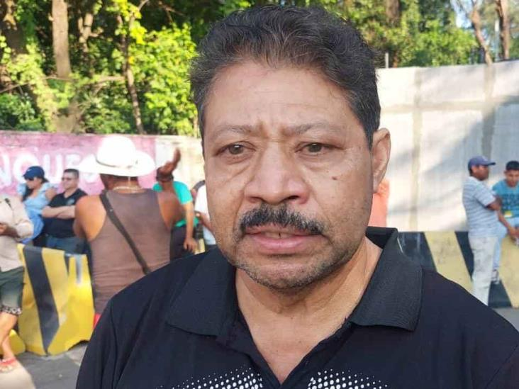 #Veracruz #Asipona levanta muro en #PlayaNorte y deja afuera a&nbsp;pescadores