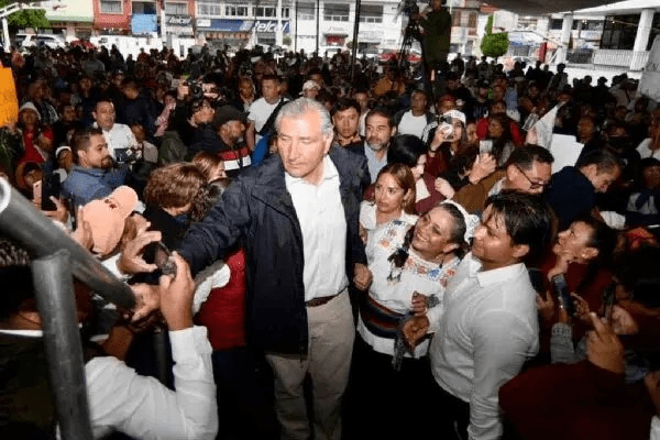 #Chiapas Desde los estados del sur-sureste seguiremos construyendo la #4T:&nbsp;#AdánAugusto