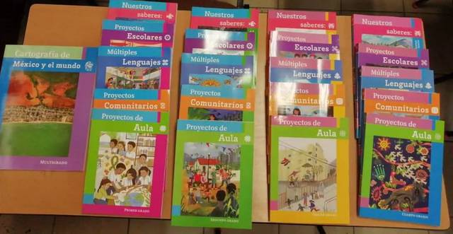 #Campeche Politiza #AMLO educación con libros de texto:&nbsp;#PRD