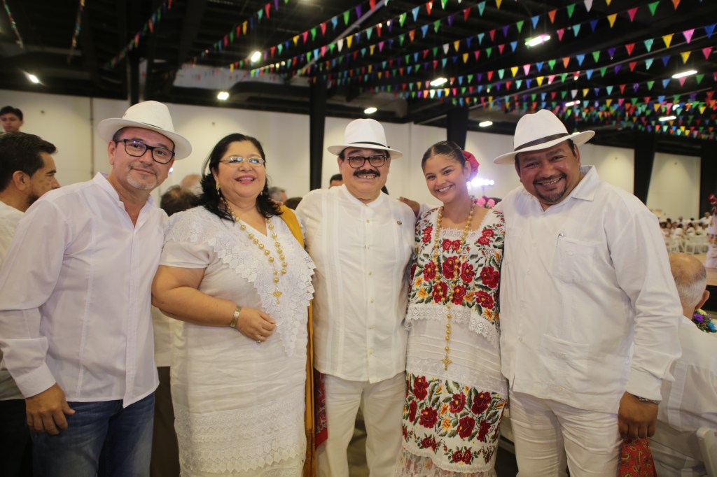 #Yucatán Regidores de #Mérida respaldan proyecto de&nbsp;#RamírezMarín