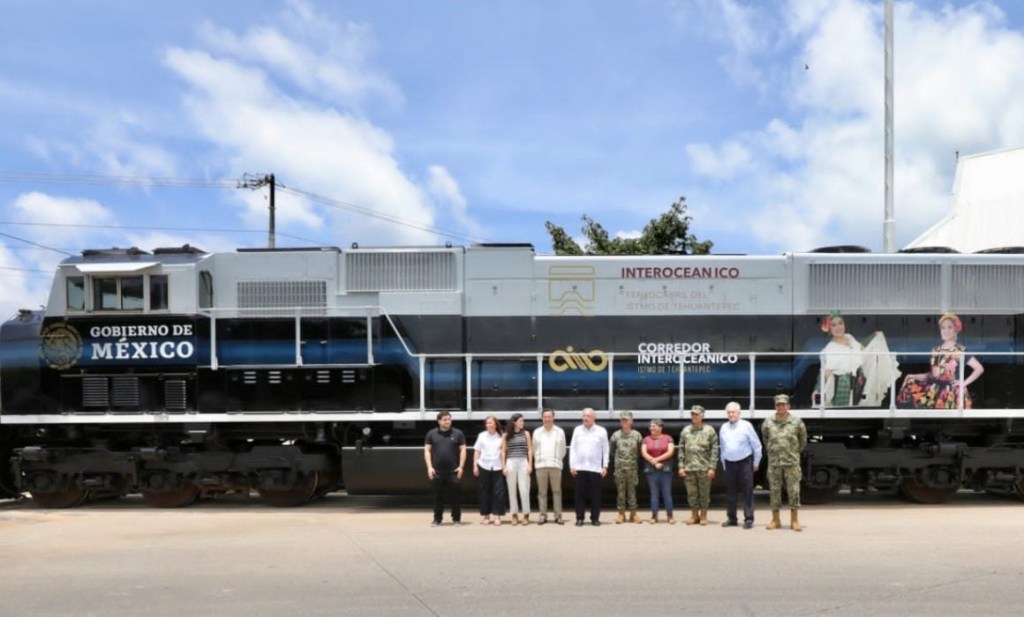 #Veracruz Presentan la primera locomotora del Tren&nbsp;Interoceánico