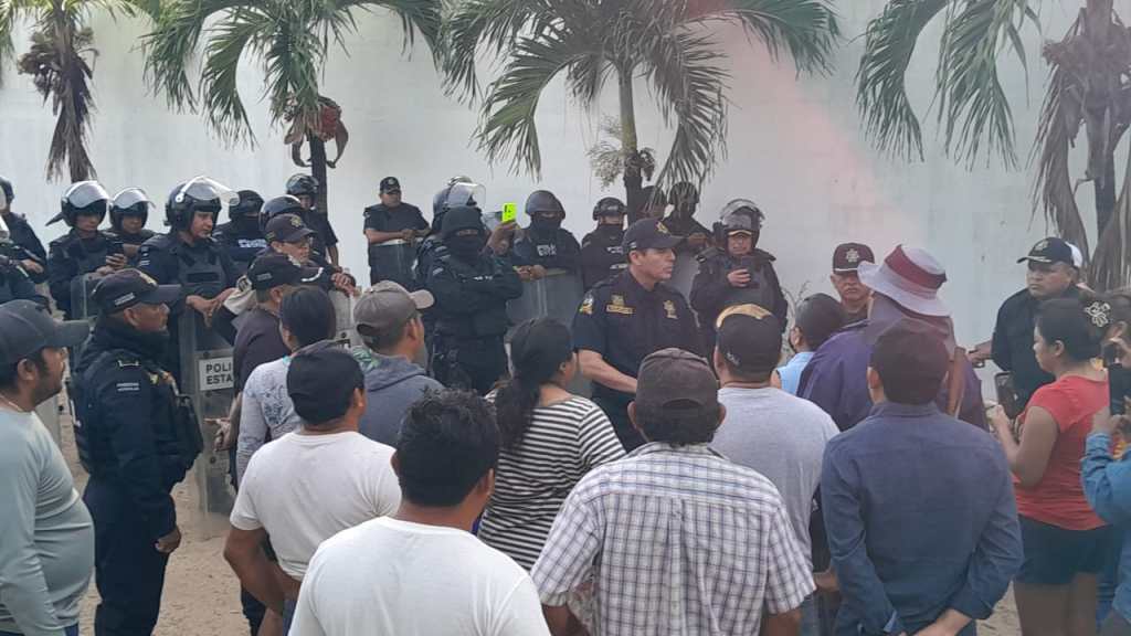 #Yucatán Defensores de de tierras en #Ixil acusan operativo de la SSP tras bloqueo a&nbsp;empresas
