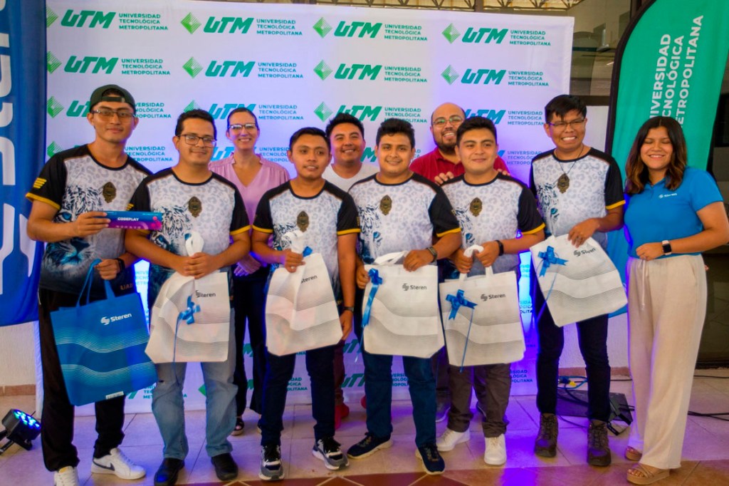 #Yucatán Estudiantes #UADY de #Tizimín avanzan en concurso de hacking ético 
