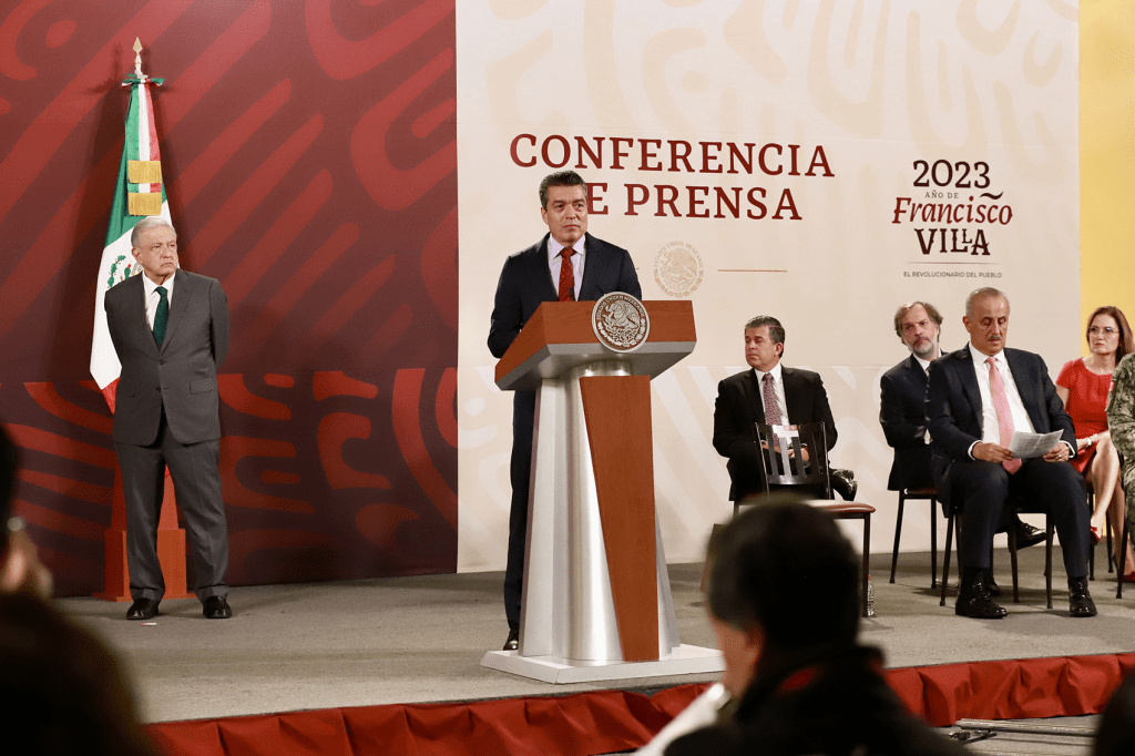 #Chiapas En Conferencia Matutina, #RutilioEscandón reconoce a #AMLO por buenos resultados del&nbsp;#TrenMaya