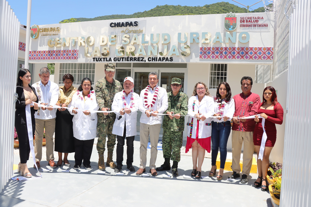 #Chiapas Inaugura #RutilioEscandón reconversión del Centro de Salud de la colonia #LasGranjas, en #TuxtlaGutiérrez