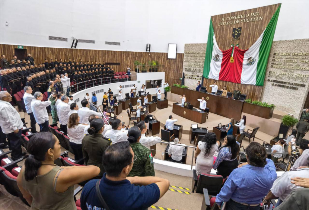 #Yucatán Conmemoran la creación del Heroico Colegio&nbsp;Militar