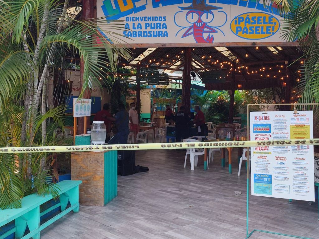 #QuintanaRoo Balean restaurantes ‘Los Aguachiles’ de #Cancún y #PlayadelCarmen; hay 1 herido y 2 detenidos 
