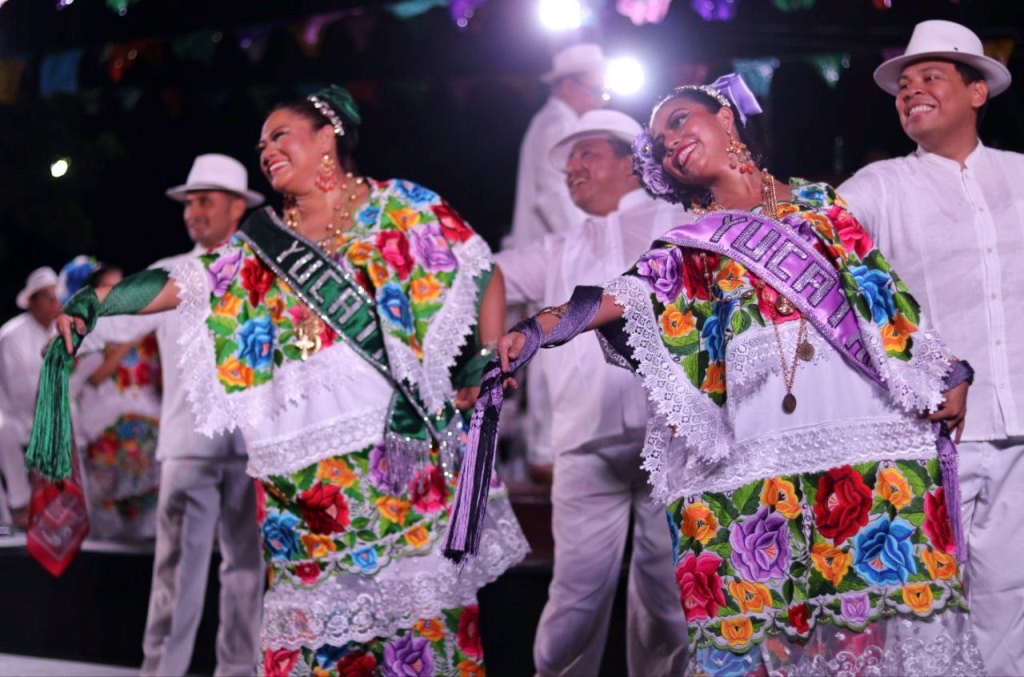 #Yucatan Compañía peruana escenifica pasajes de la vida del poeta Antonín Artaud 