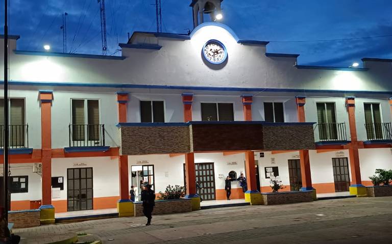 #Chiapas Estancadas las negociaciones entre ejidatarios y autoridades de&nbsp;Altamirano