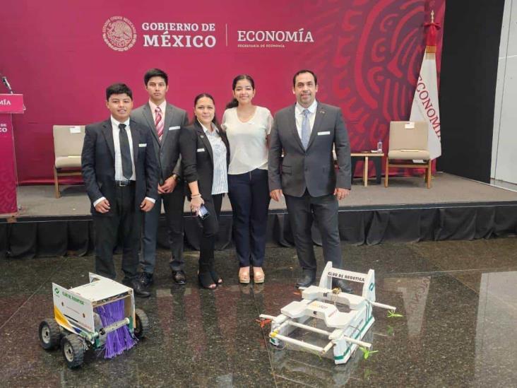 #Veracruz Alumnos del Conalep Veracruz ganan concurso internacional con carrito limpia&nbsp;playas