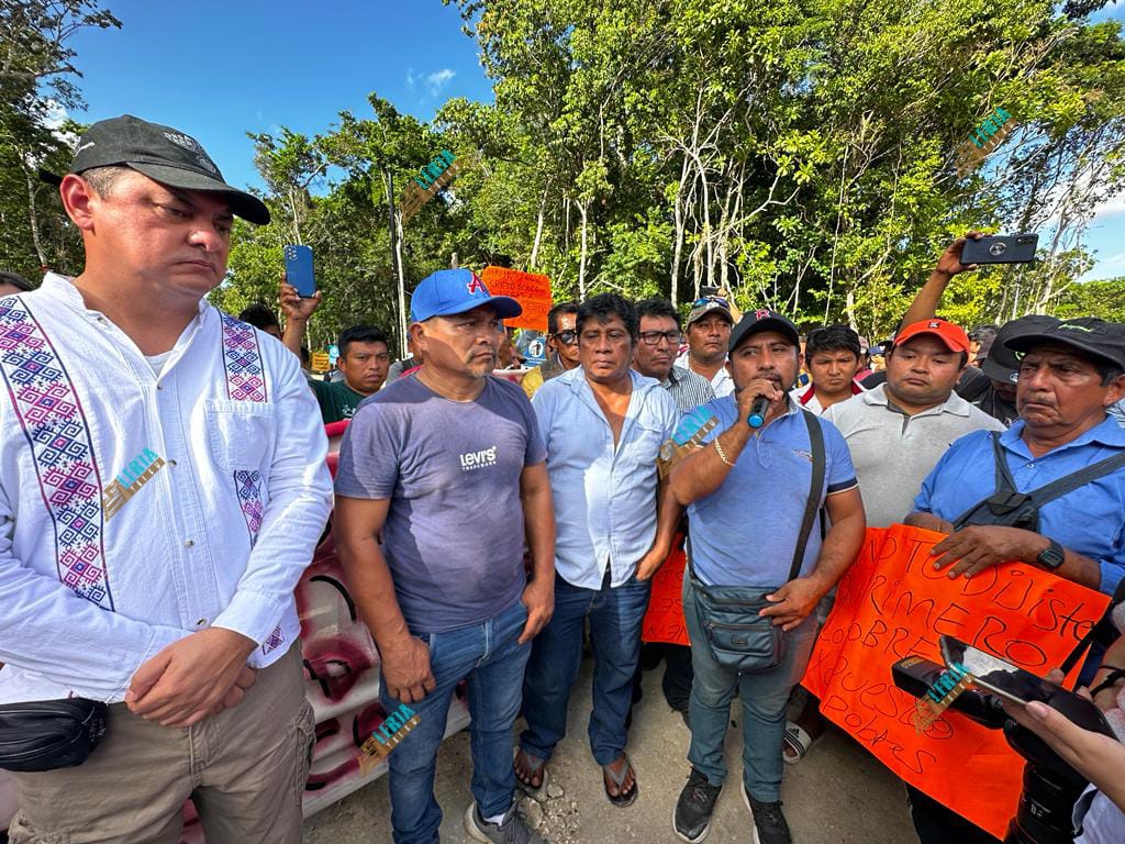 #QuintanaRoo Levantan ejidatarios bloqueo al aeropuerto de&nbsp;#Tulum