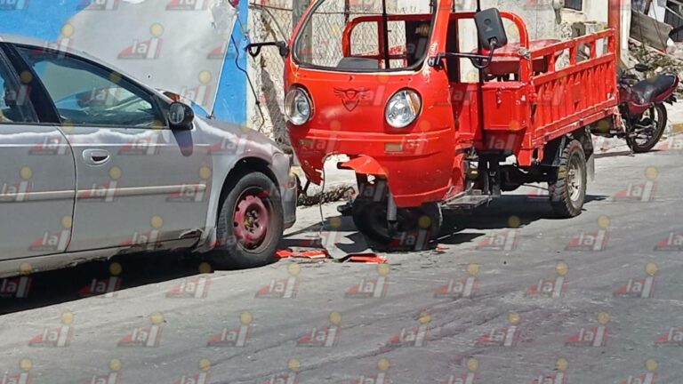 #Campeche Empleado del ayuntamiento de Campeche se queda sin frenos y ocasiona choque en la colonia&nbsp;Bellavista