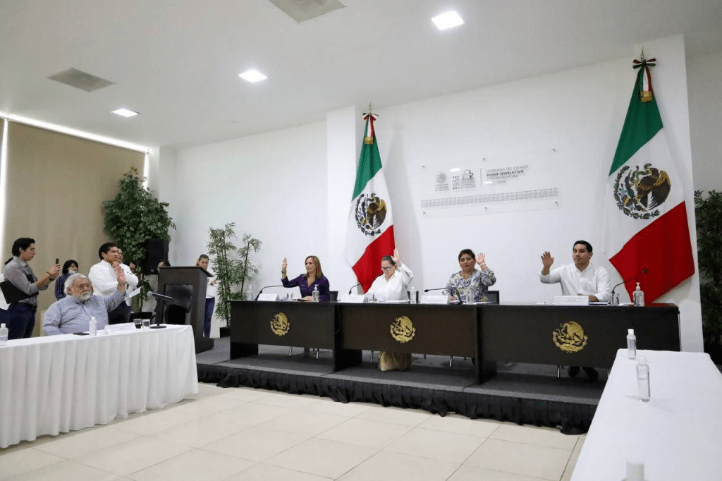 #Yucatán El Doctor #LuisBaezaMézquita recibirá el Reconocimiento “Médico del Año del&nbsp;Estado”