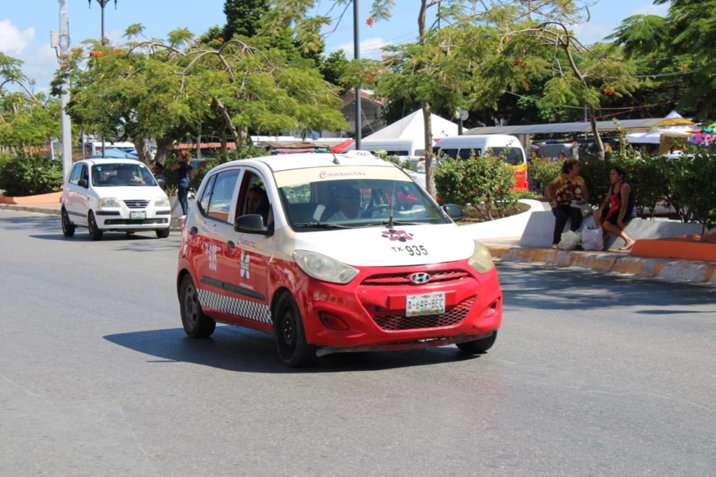 #Campeche Tarifas de miedo, taxistas abusan en El Día de&nbsp;Muerto