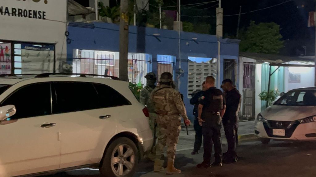 #QuintanaRoo Asaltan con violencia oficinas de asociación civil de diputada #MildredÁvila 