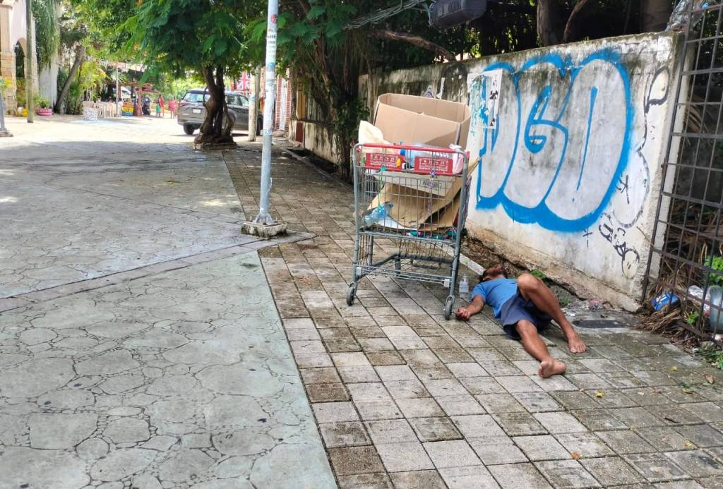 #QuintanaRoo Proliferan personas en situación de calle en #Cancún 