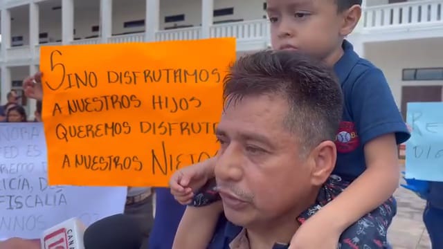 #QuintanaRoo Realizan policías caminata pacífica en #Chetumal para exigir jubilación a 25 años de&nbsp;servicio