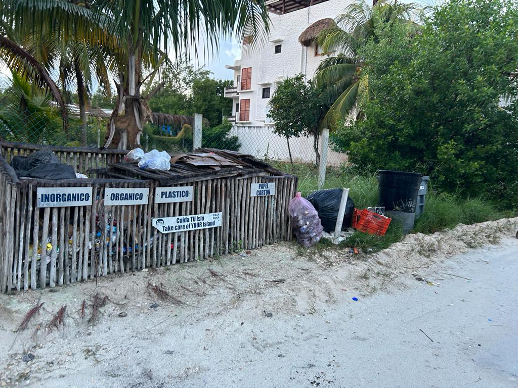 #QuintanaRooHolbox desesperado por basura, inundación y&nbsp;mosquitos