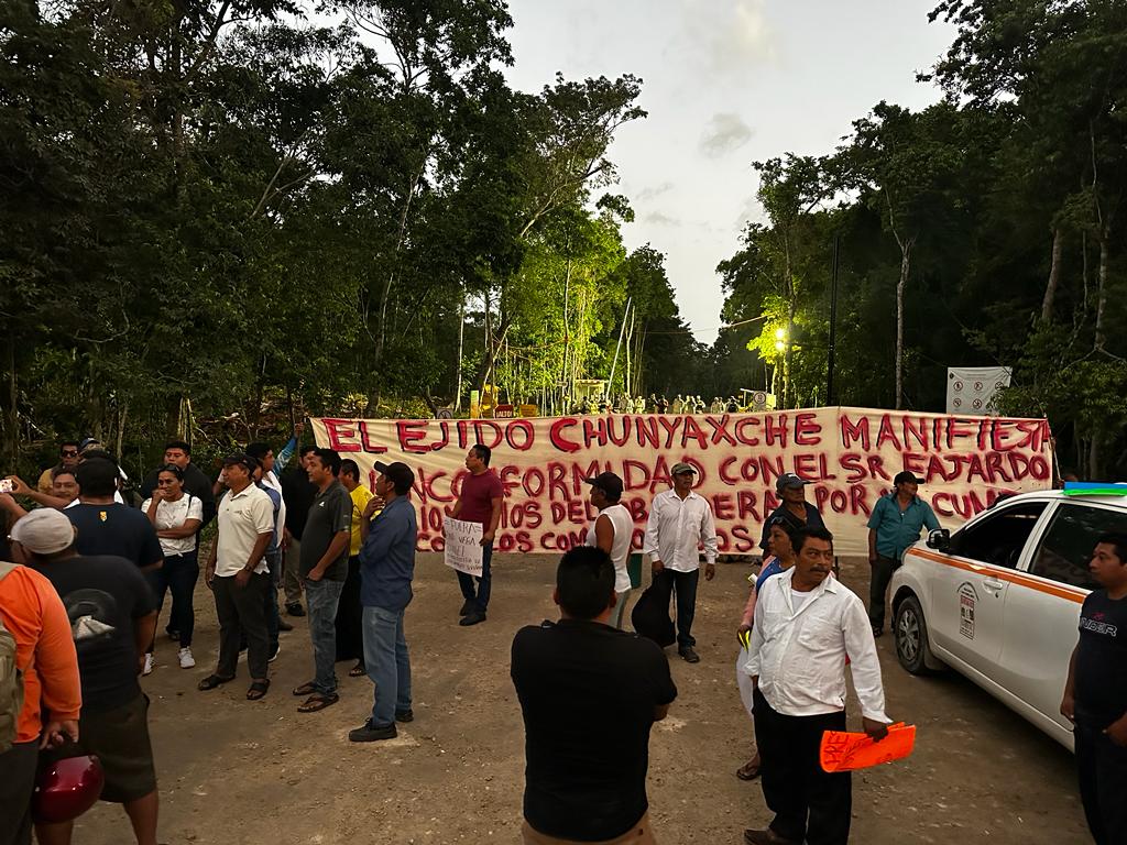 #QuintanaRoo Bloquean ejidatarios de Chunyaxche Aeropuerto Internacional de&nbsp;Tulum