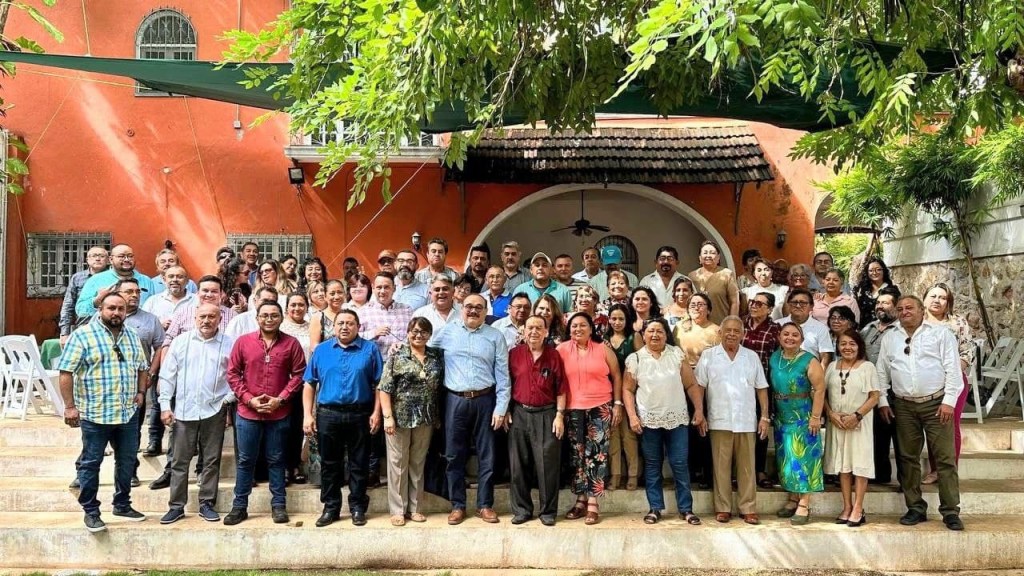 #Yucatán #RamírezMarín refrenda su compromiso con la educación y el bienestar de los&nbsp;maestros