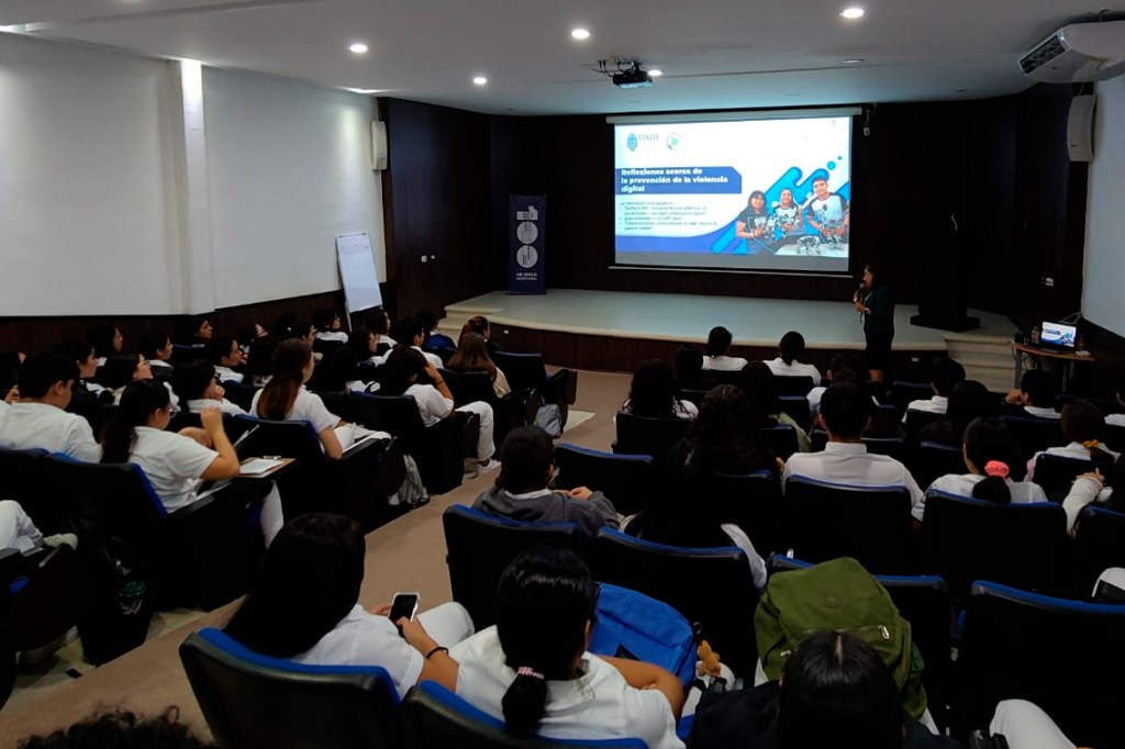 #Yucatán Exhortan a cuidar el uso de herramientas digitales en menores 