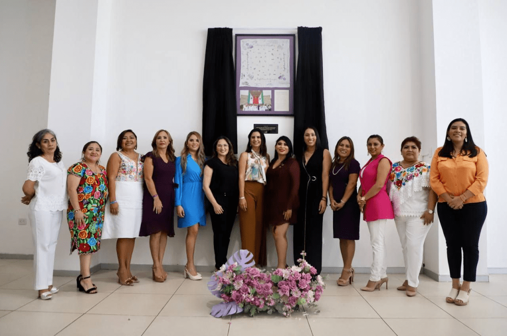 #Yucatán Centenario de las Primeras diputadas electas para el Congreso de Yucatán, motivo de coloquio en el Poder Legislativo del Estado 