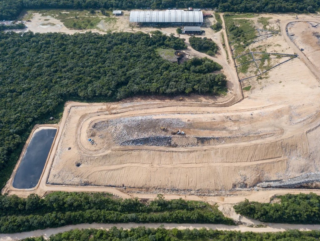 #QuintanaRoo Multas millonarias a #Pimsa y al Ayuntamiento de #BenitoJuárez, por mal manejo del relleno sanitario 