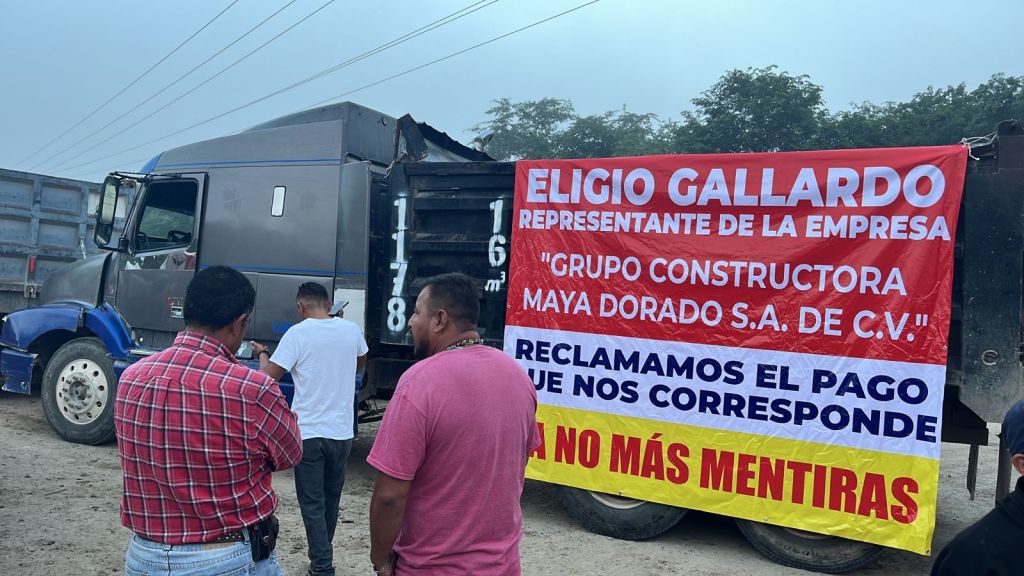 #QuintanaRoo Concluye protesta de volqueteros en obras del tramo 7 del #TrenMaya en #OthónP.Blanco, tras acuerdo con constructora 