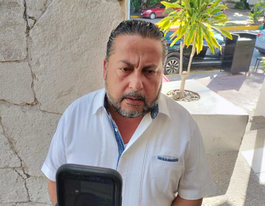 #QuintanaRoo Lamenta #SanénCervantes que aspirantes de #Morena se ‘piquen los ojos unos a&nbsp;otros’