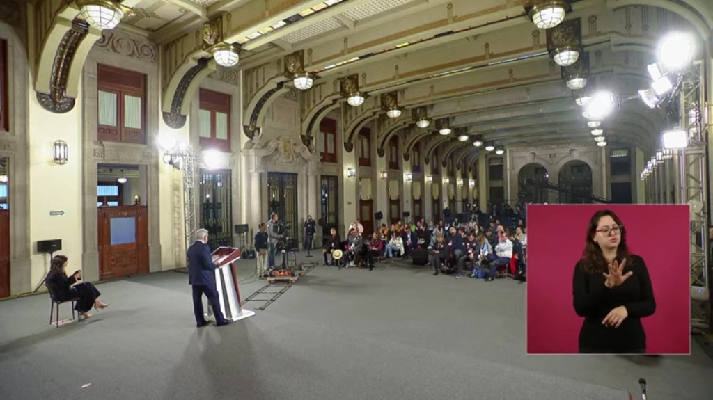 #CDMX Denuncian ante #AMLO a Oficial Mayor del gobierno estatal, por supuestos actos de&nbsp;corrupción