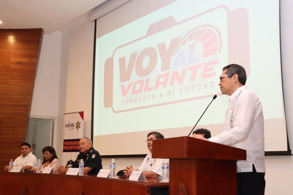 #Yucatán Buscan erradicar conductas delictivas en jóvenes derivadas de adicciones 
