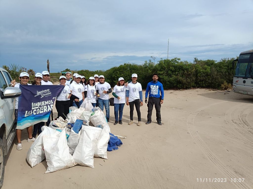 #Yucatán Recolectan 119 kilogramos de basura en #LasColoradas 