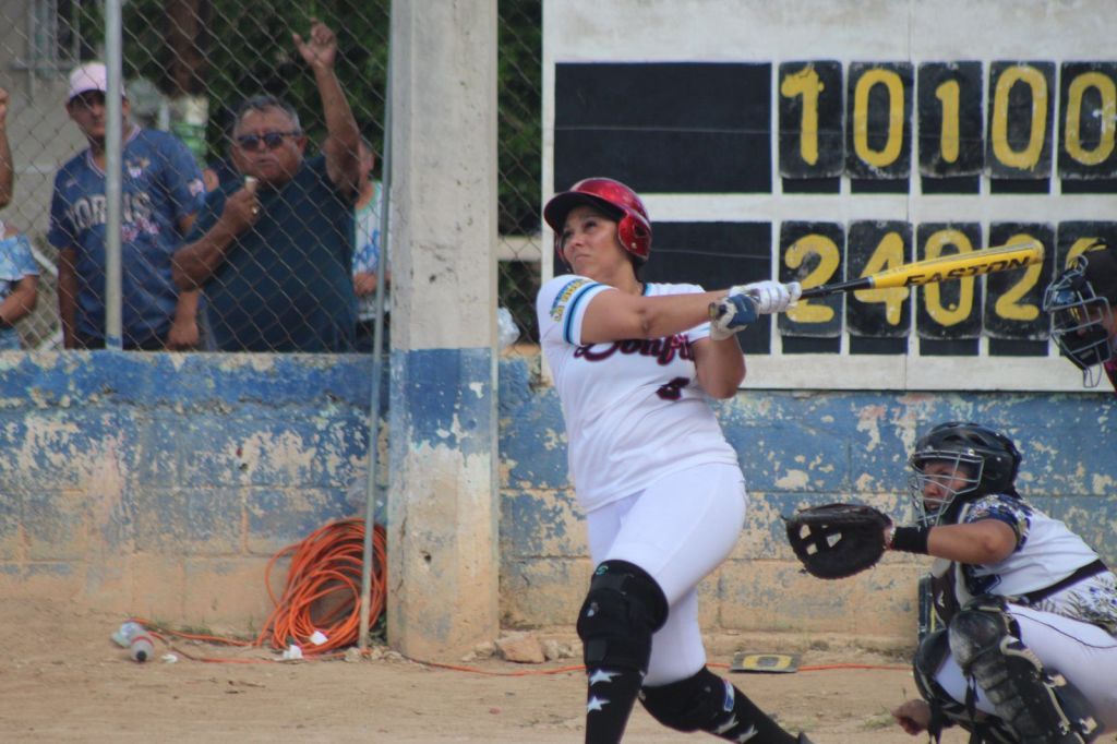 #Yucatán #Bonfil se proclaman campeonas del primer «Torneo Máster de Softbol 40 y&nbsp;Más»