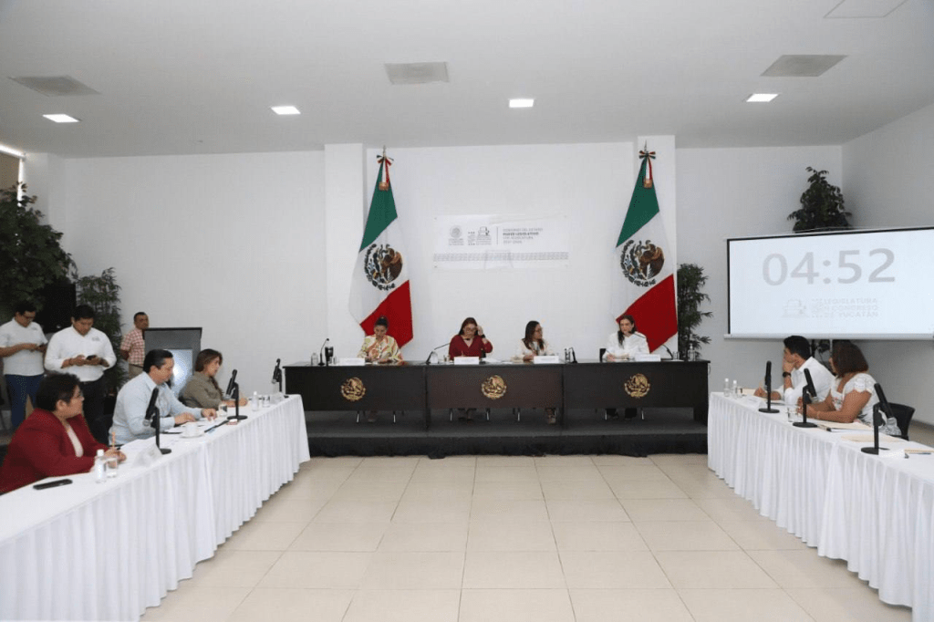 #Yucatán Aspirantes a la presidencia de la #Codhey presentan sus propuestas ante las y los diputados 