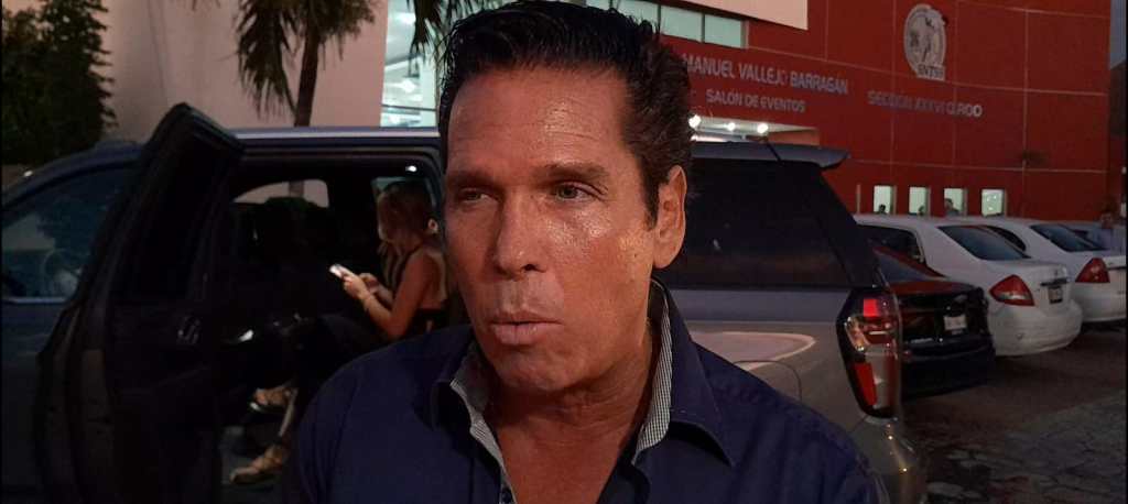 #QuintanaRoo Confirma #RobertoPalazuelos que hay alrededor de 60 bardas con su nombre y con lineamientos del&nbsp;#INE