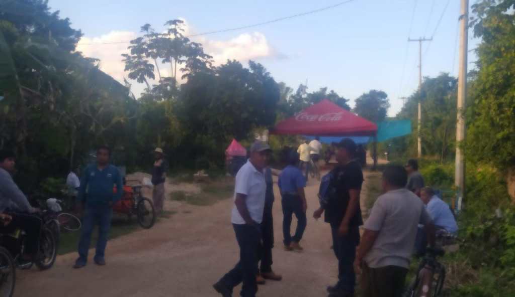 #QuintanaRoo Cumple dos días bloqueo en accesos a estacionamientos del #TrenMaya en&nbsp;#NuevoX-Can