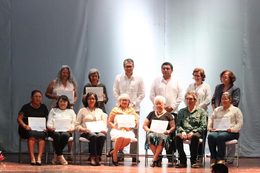 #Yucatán Concluye con éxito una generación más de la #UniversidaddelosMayores 