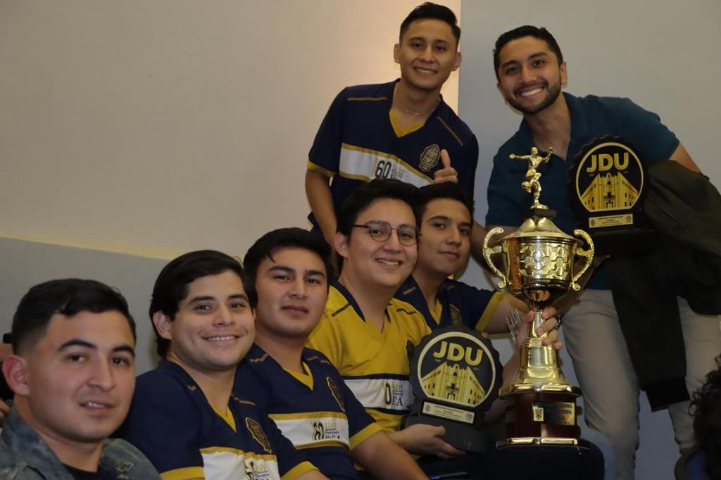 #Yucatán Concluyen con éxito los LIV Juegos Deportivos Universitarios 