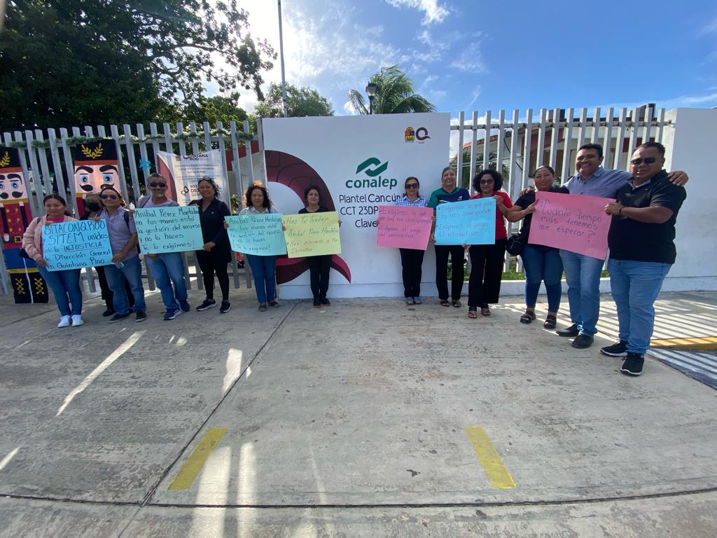 #QuintanaRoo Docentes de preparatoria anuncian paros escalonados y marchas por falta de&nbsp;pago