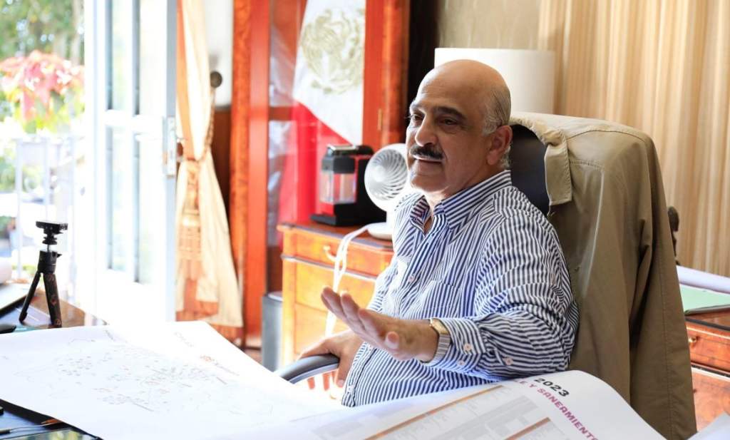 #Veracruz Obras de SIOP tienen a Xalapa en un caos vehicular, reprocha&nbsp;alcalde