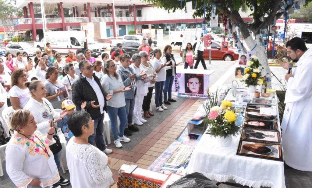 #Veracruz Realizan misa en memoria de desaparecidos en Poza&nbsp;Rica