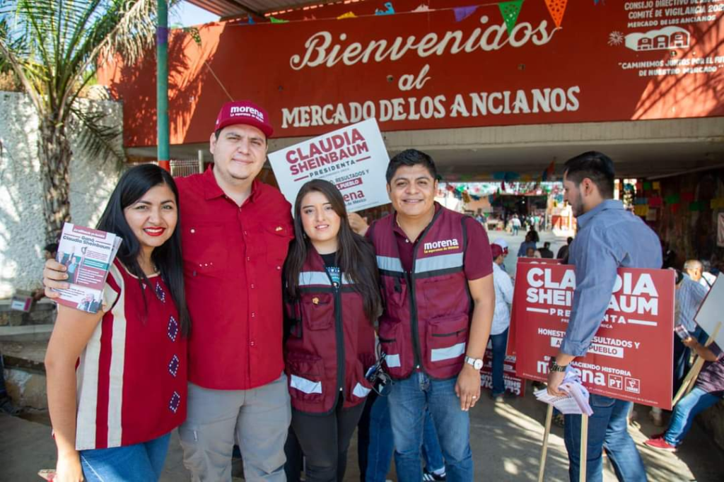 #Chiapas Participa #CarlosMolina en brigadeo a favor de la precandidata única #ClaudiaSheinbaum