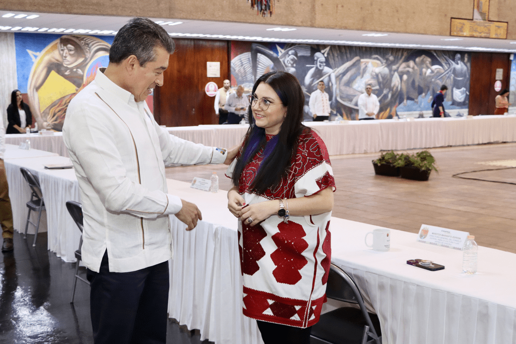 #Chiapas Vamos a heredar un sistema de salud digno, moderno y transformado: #RutilioEscandón